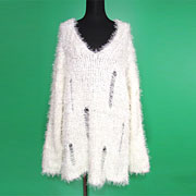 Knit217 Side-Slit Damaged Fuzzy Sweater/Ivory