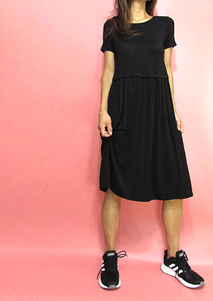 Dress152 Simple Gathered A-Line Dress/Black