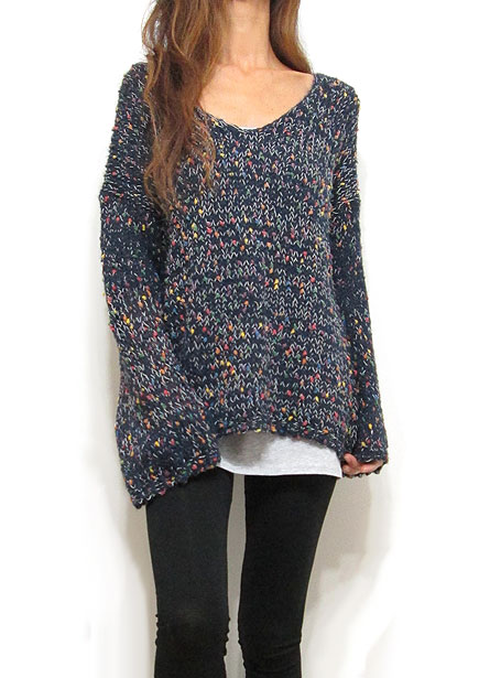 Knit211 Multi-Color Accentuated V-Cut Knitted Top/Navy