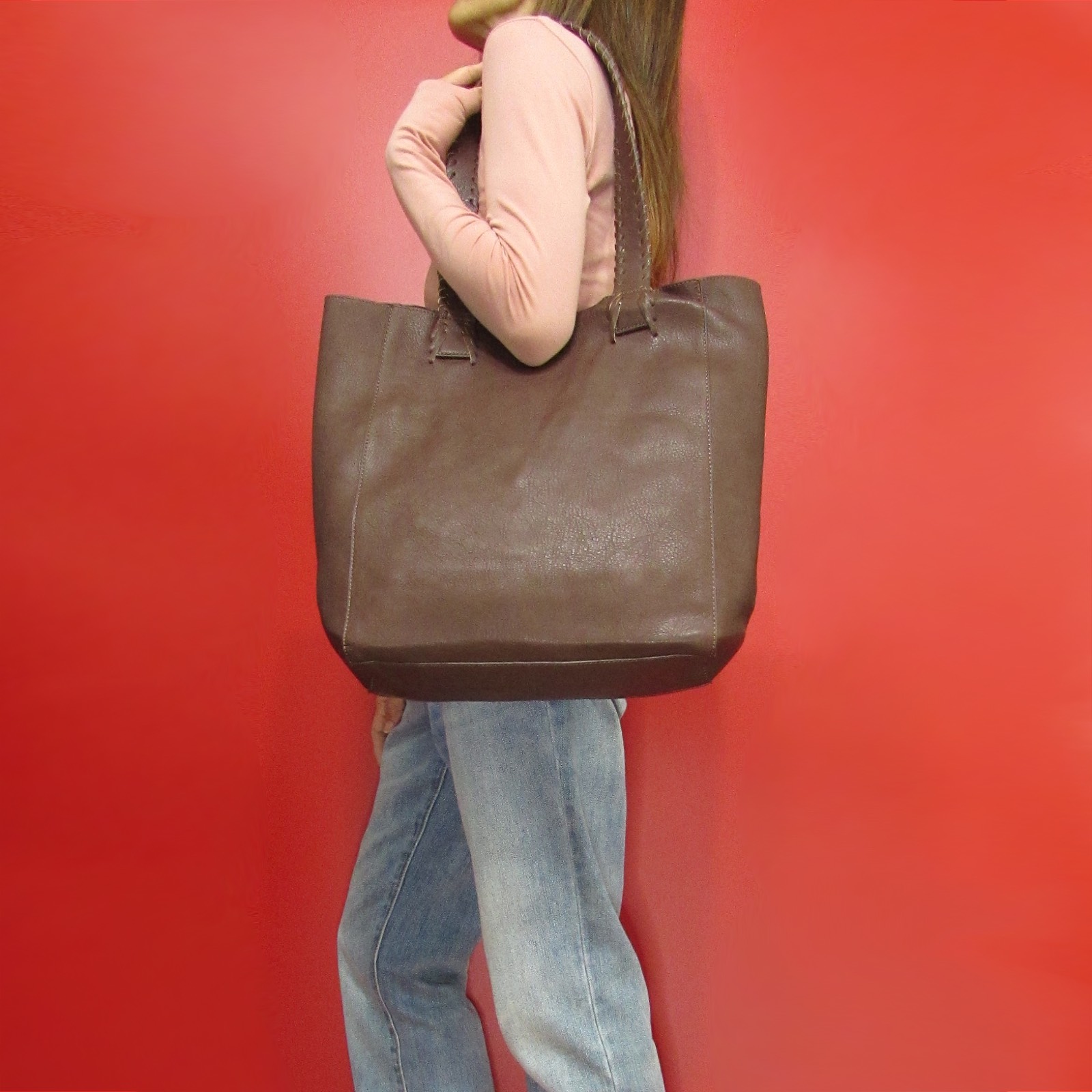 Bag151 Faux Leather Tote Bag with Pouch/Brown