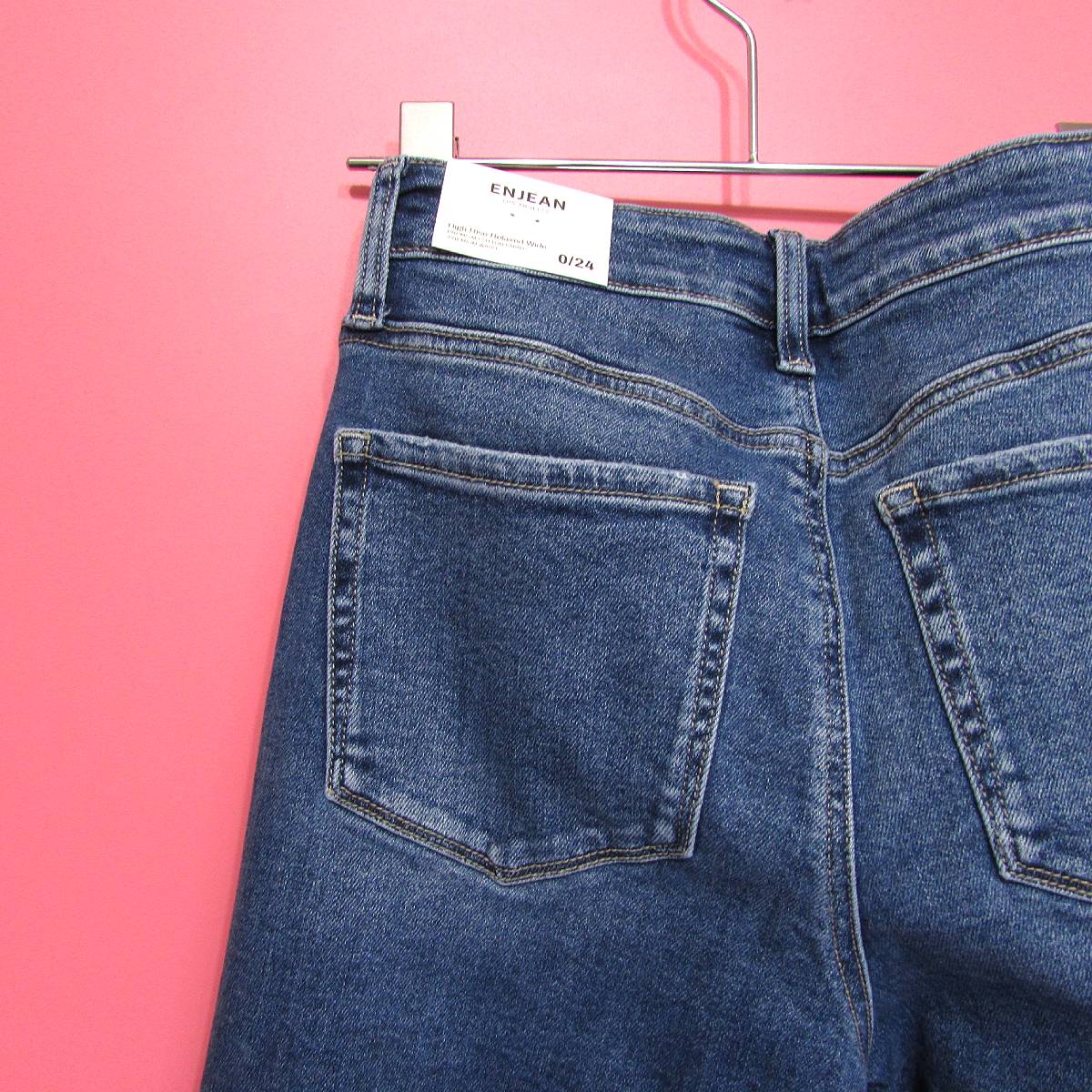 バックポケット