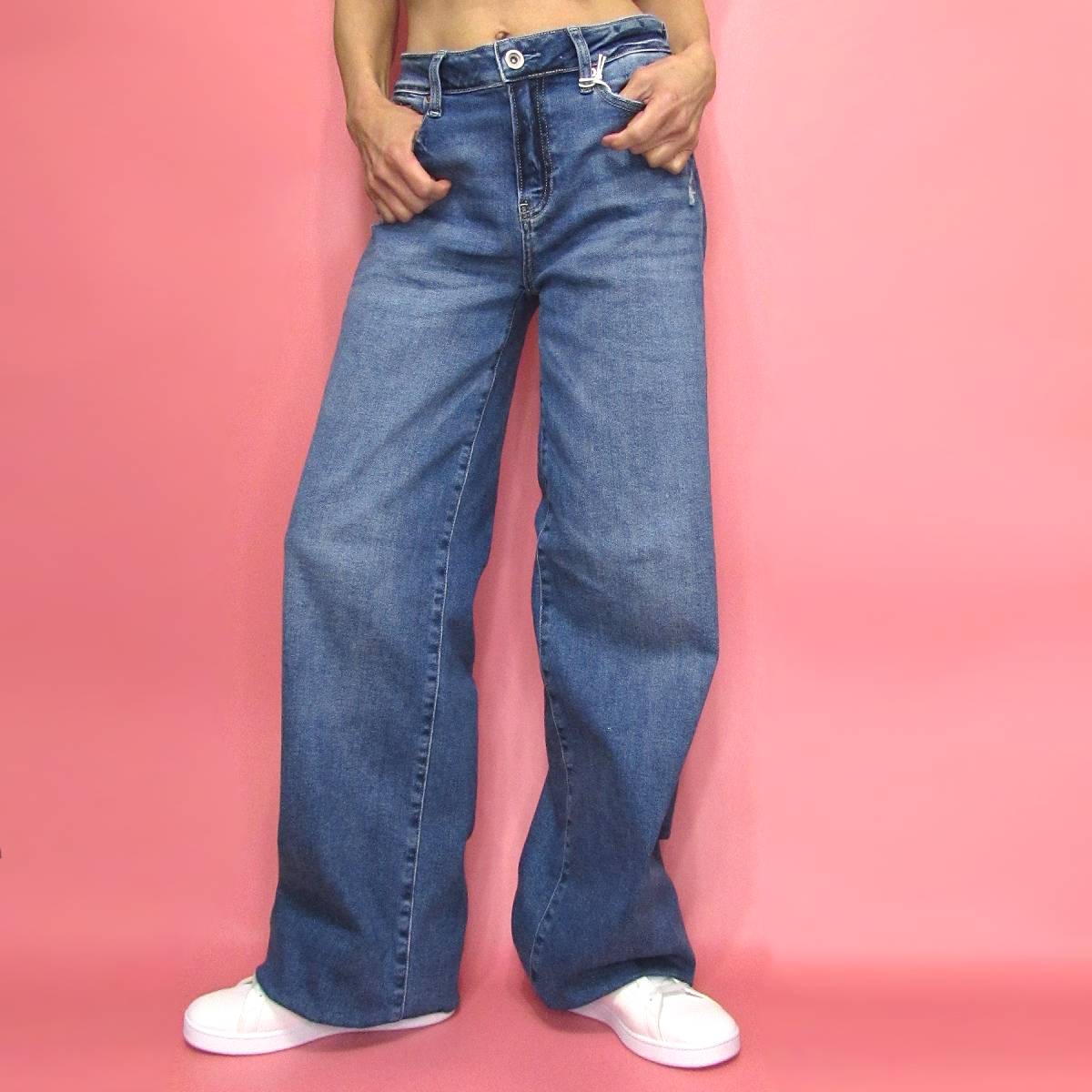 Denim084ボディー着用フロント