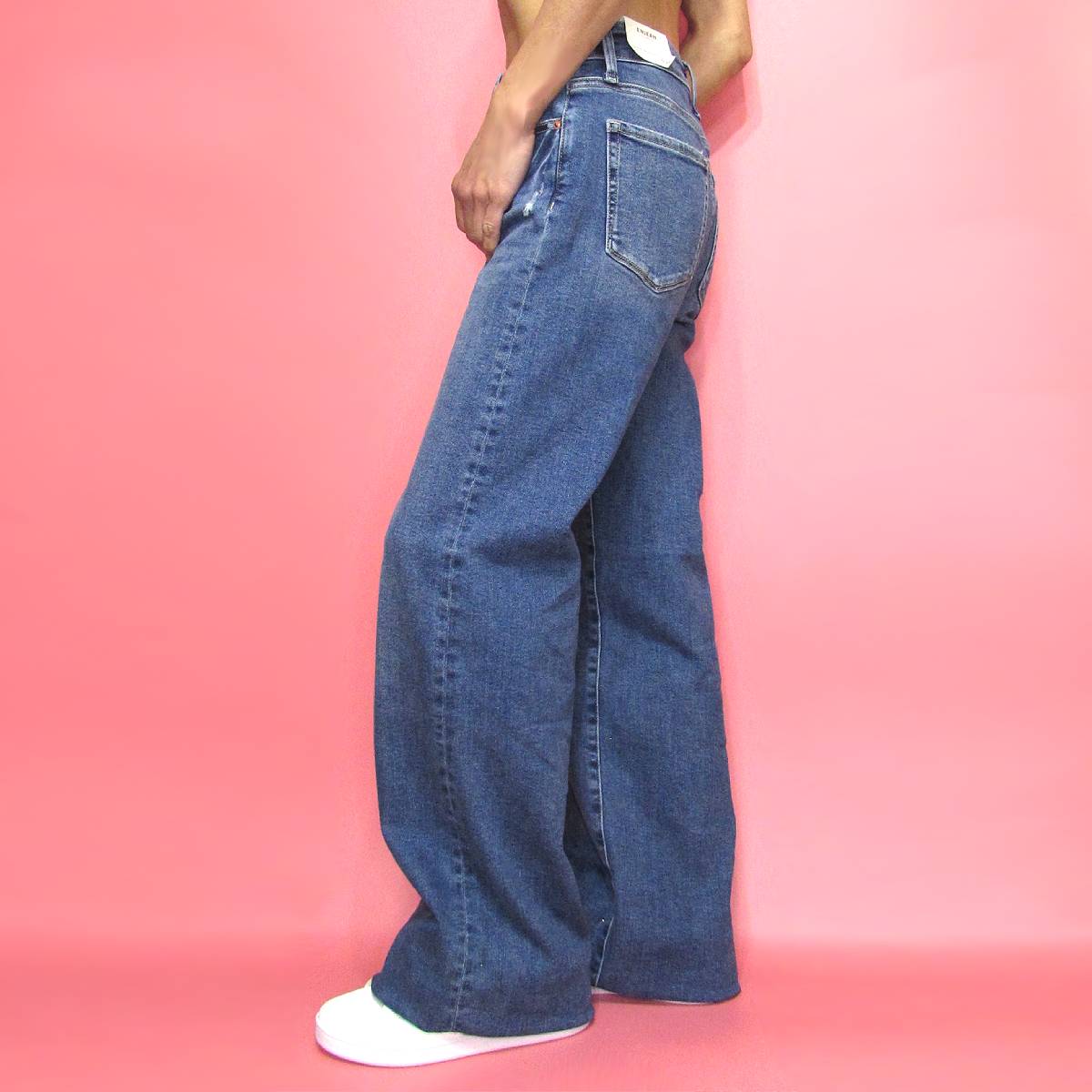 Denim084ボディー着用サイド