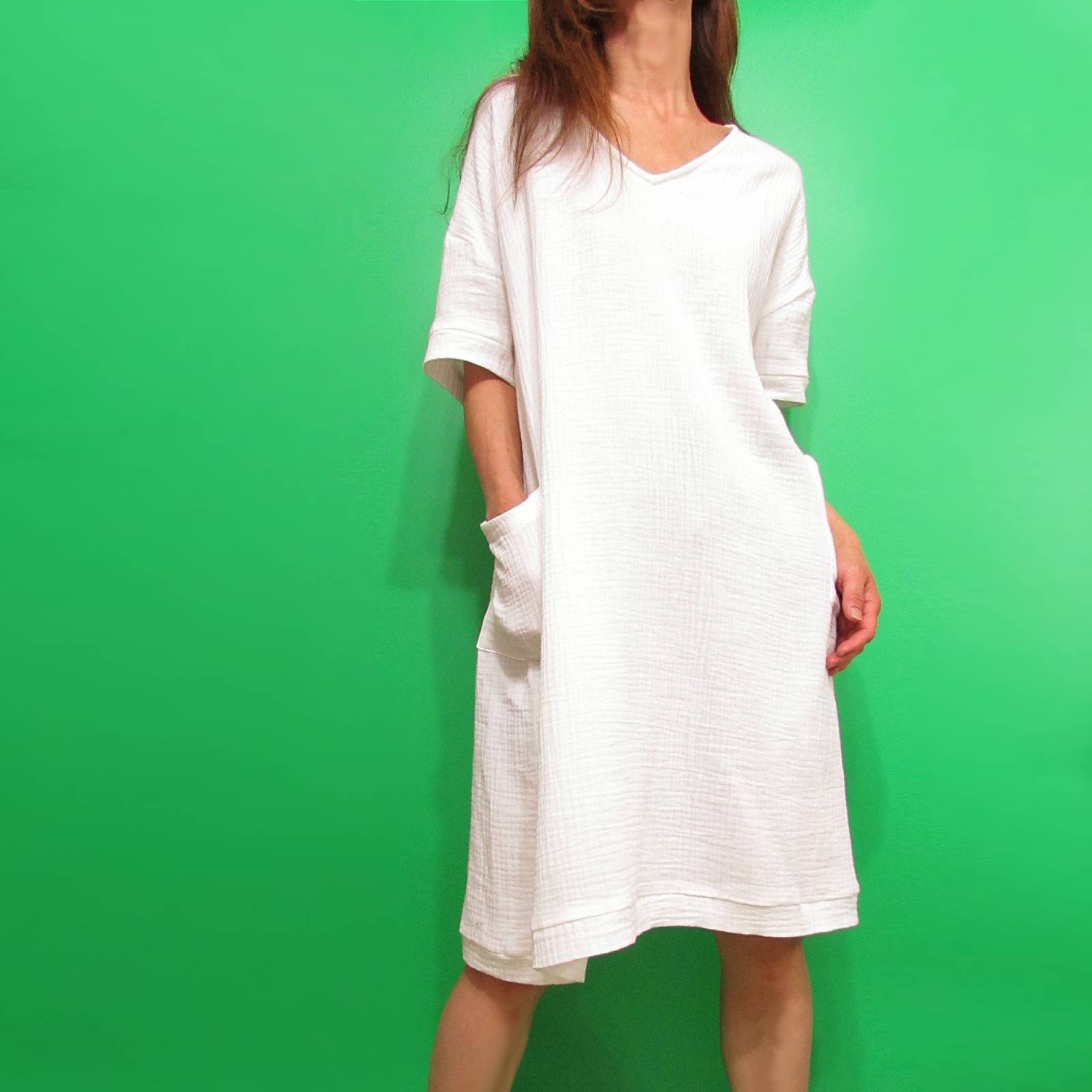 Dress171 V-Neck Cotton Dress with Pocket/Off White