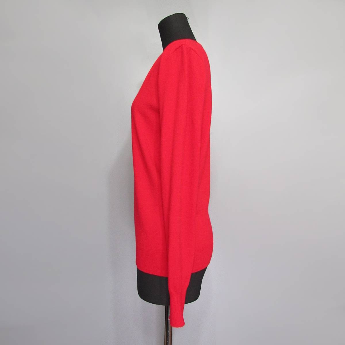 Knit285ボディー着用サイド