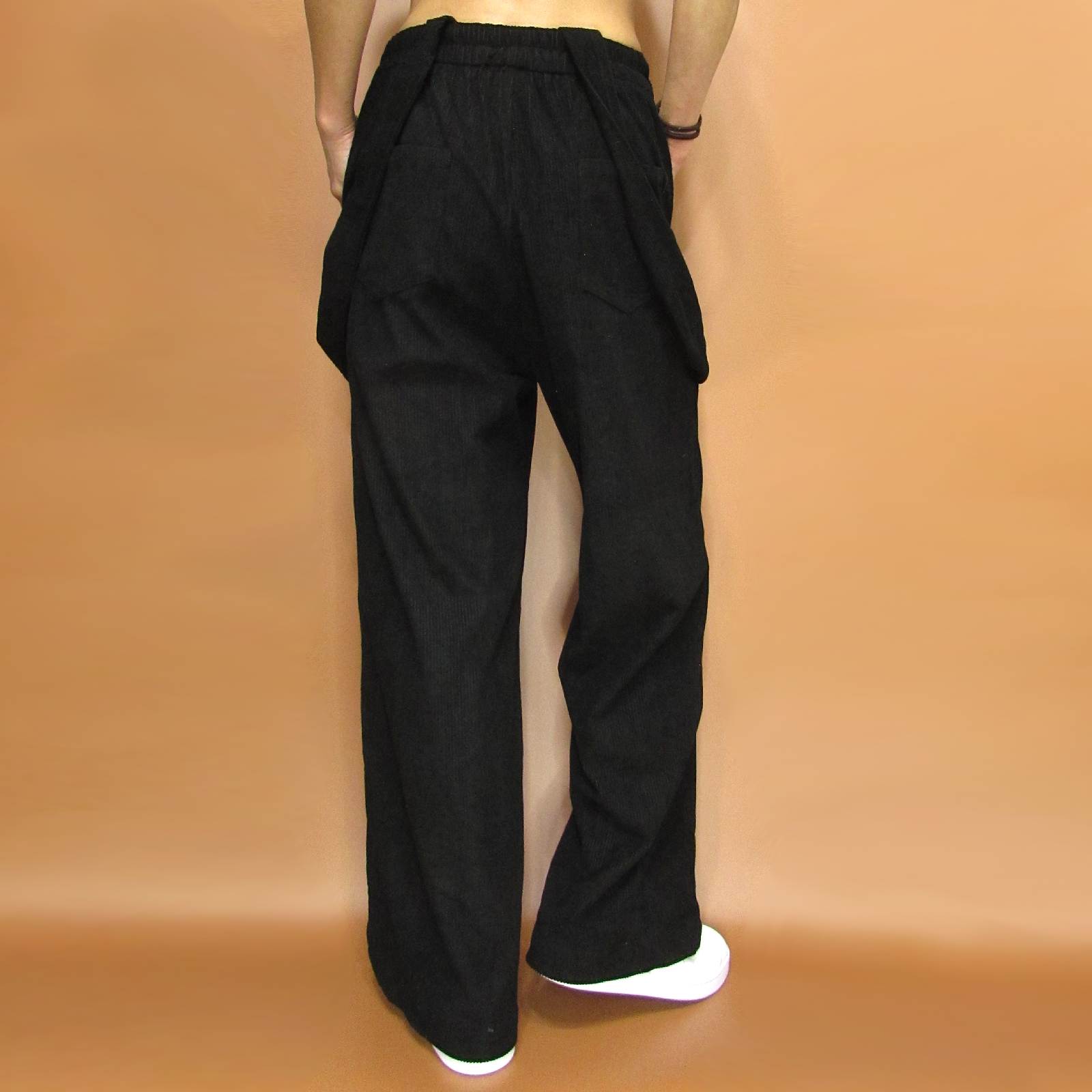 Pants280モデル着用バック