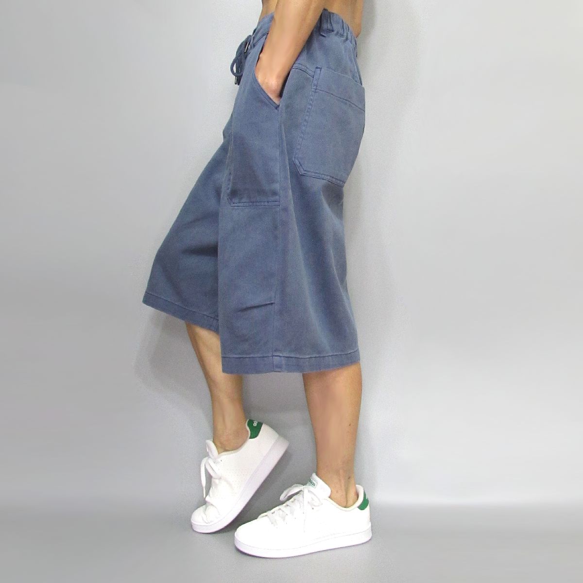 Pants300モデル着用サイド
