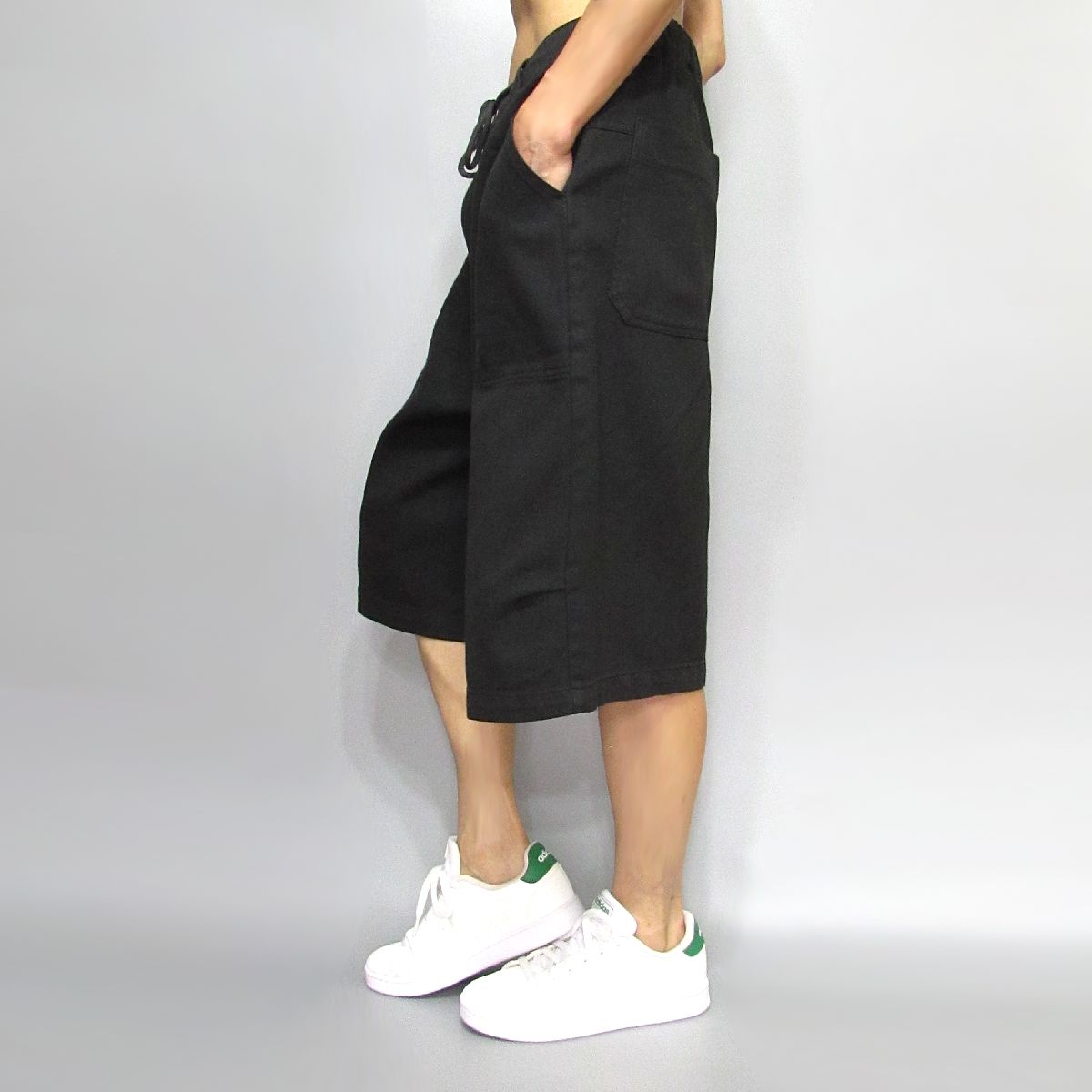 Pants301モデル着用サイド