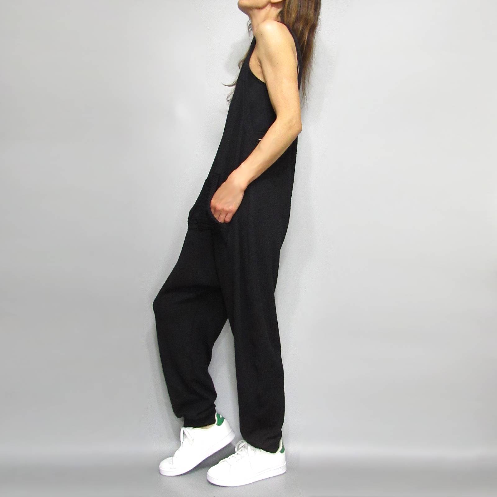 Rompers002モデル着用サイド