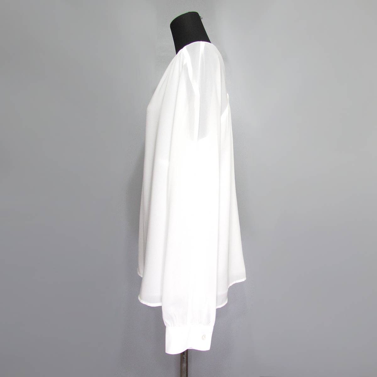 Tops888ボディー着用サイド